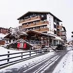 Etoile & Alpenperle Residences 3* Saas-Fee