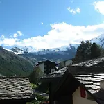 Etoile & Alpenperle Residences