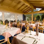 Etoile & Alpenperle Residences 3* Saas-Fee