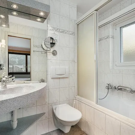 Etoile & Alpenperle Residences 호텔 3*
