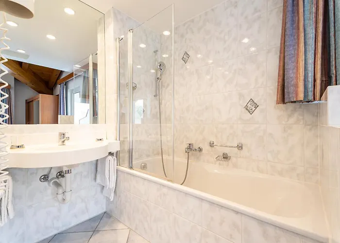 Etoile & Alpenperle Residences 3*