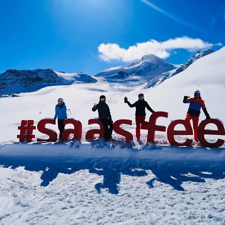 Etoile & Alpenperle Residences فندق 3*