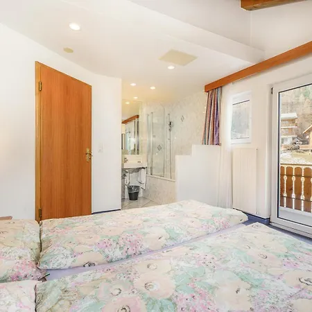 Etoile & Alpenperle Residences Otel Saas Fee