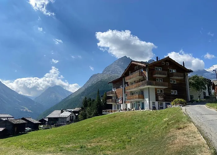 Etoile & Alpenperle Residences Otel 3*