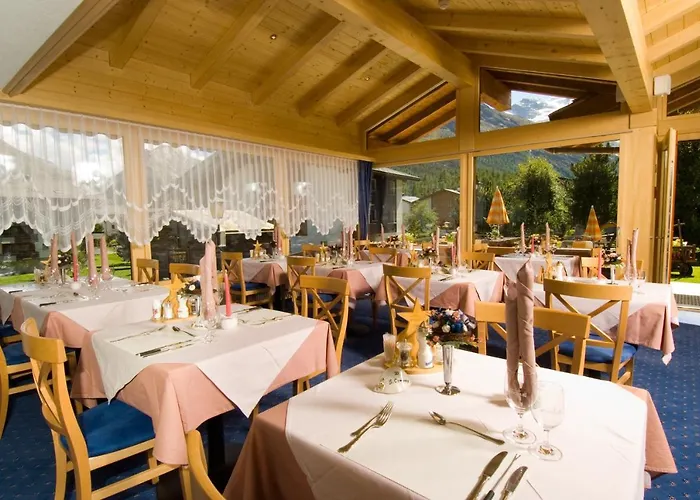 Etoile & Alpenperle Residences 3* Saas Fee